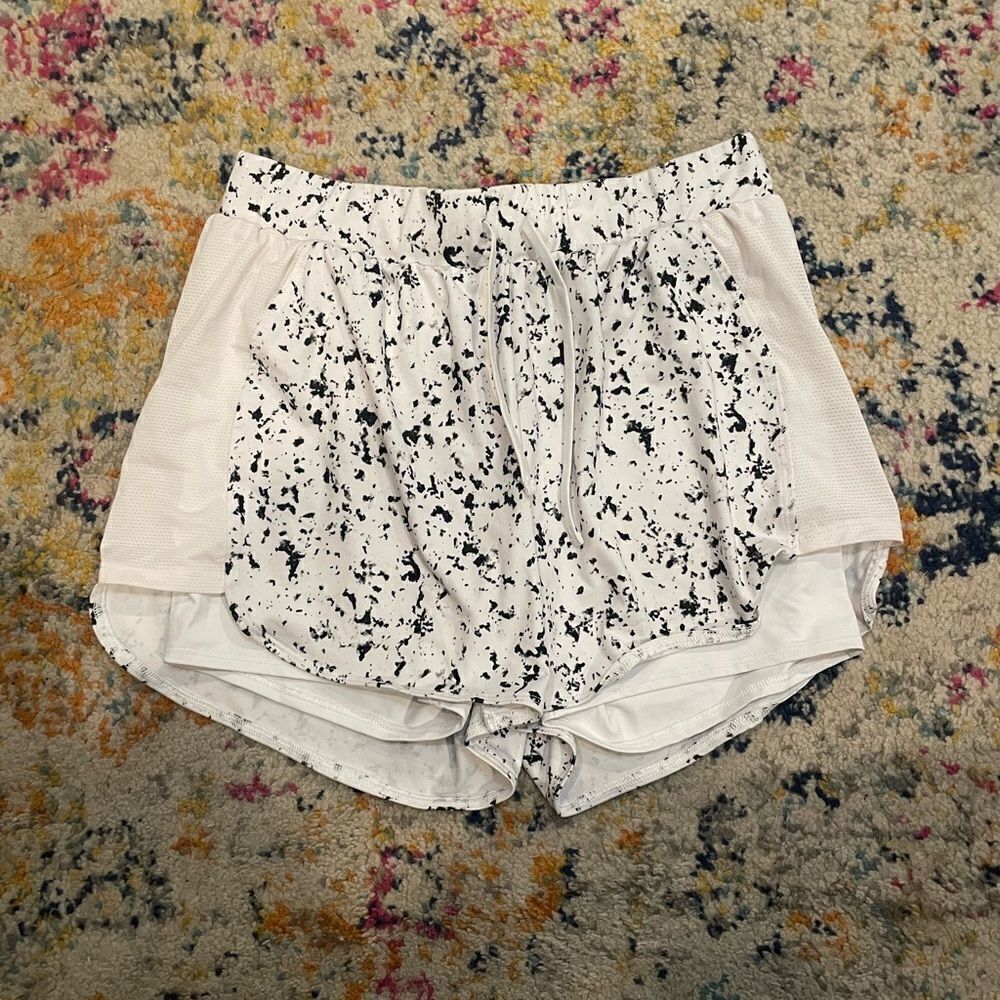 Avia shorts size S 